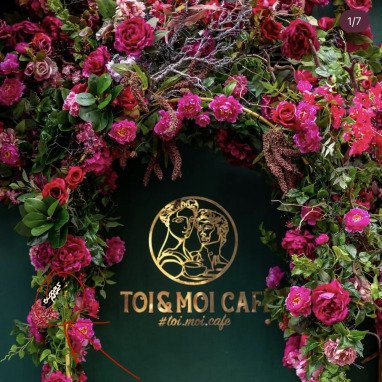 artificial floral decor