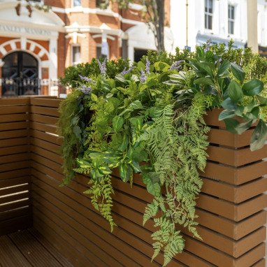 artificial greenery garlands