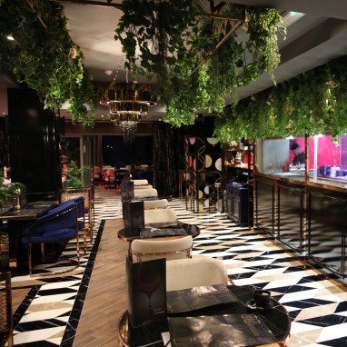 artificial green decor