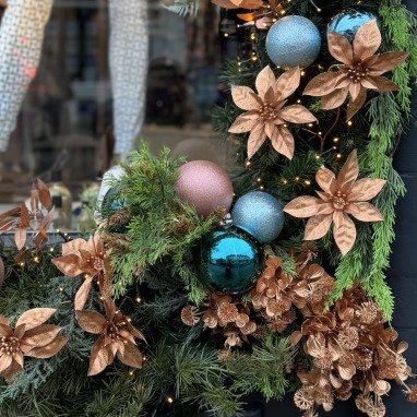 Christmas Business Décor