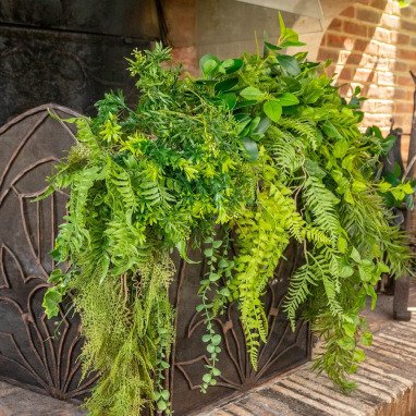 Artificial green plants